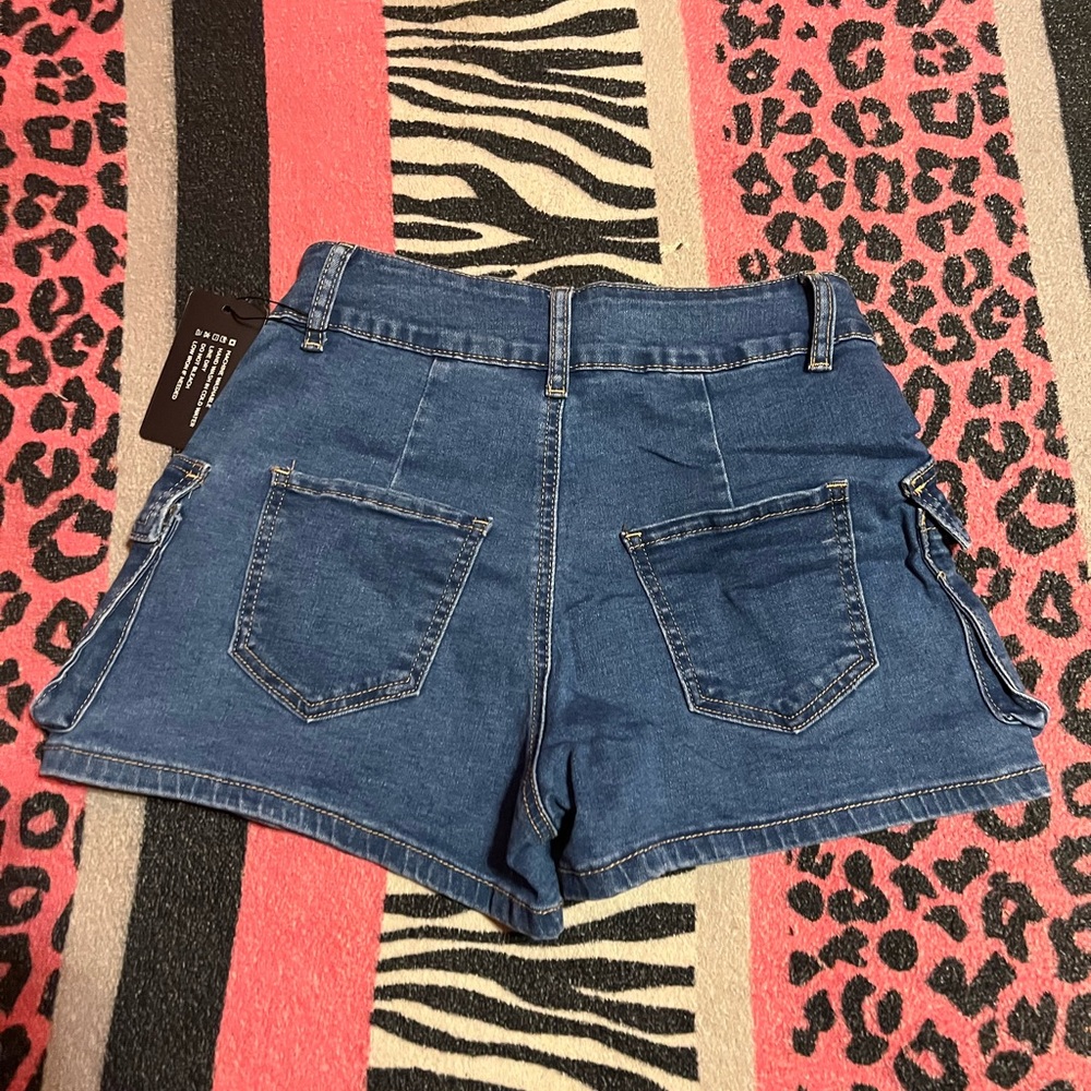 Y2K Jean shorts - Picture 2 of 7